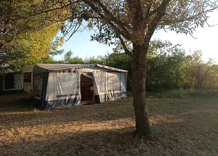 Lakokocsi Termal Fuerdo *